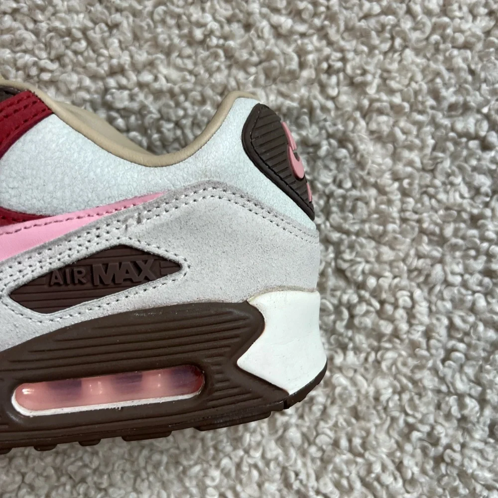 Nike Air Max Men’s Sneakers - Pink & Burgundy